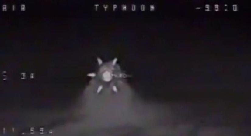 UFO vagy a legújabb orosz titkos fegyver? Egyelőre nincs magyarázat az Ukrajna felett érzékelt jelenségre (VIDEÓ)