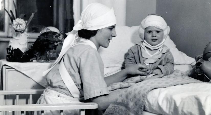 Ma van a csendes hősök napja: az ápolókat ünnepeljük