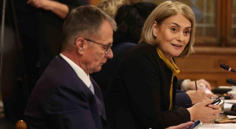 Dr. Csibi Krisztina: „Soha nem látott mértékű beruházási hullám zajlott le!”