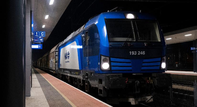 Ki nem találná, miért nő a vasúti jegyértékesítés