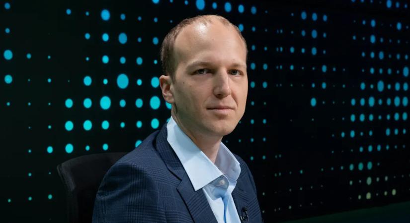 Az euró vágya nagyon jókor jön, most lehet végrehajtani egy ilyen nagy fordulatot