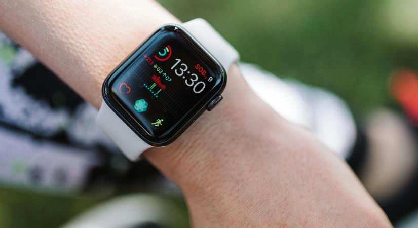 Fény derült az Apple titkára: így újít a tech-óriás az új okosórájával
