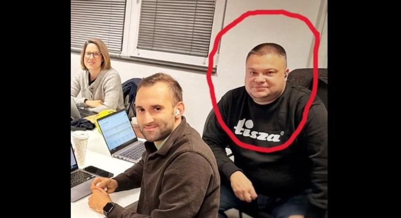 A bájgúnár kormányfő vörös nyakán máris csattant az első baráti tasli