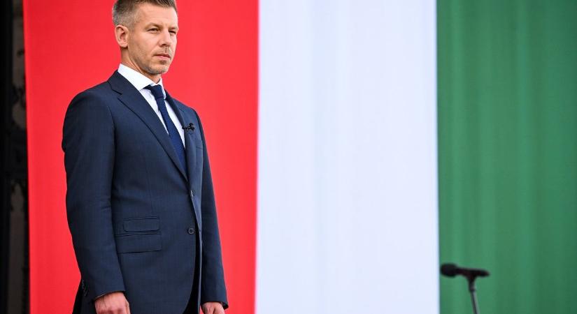 Bemutatta Pintér Sándor minisztériumát Magyar Péter