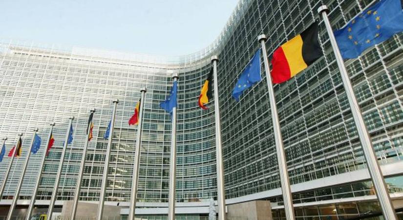 Az EU már nyáron megkezdheti a csatlakozási tárgyalásokat Ukrajnával – európai bővítési biztos