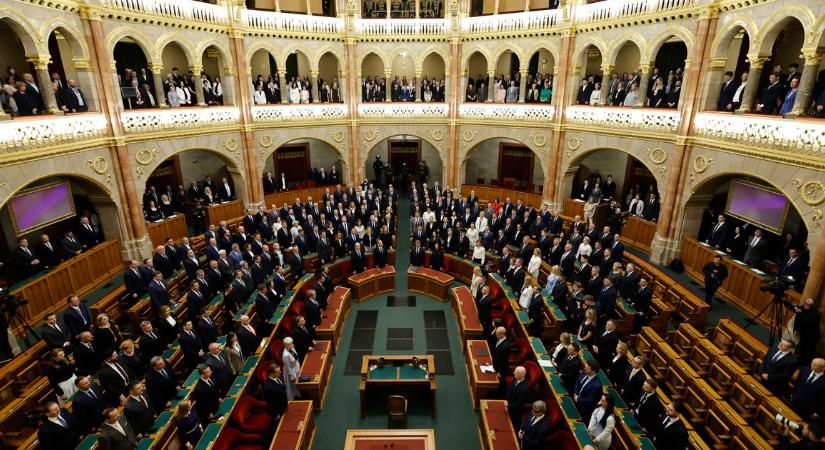 Most érkezett Magyar Péter bejelentése: szerdán délután lesz az első kormányülés - nem is akárhol - itt a pontos időpont is