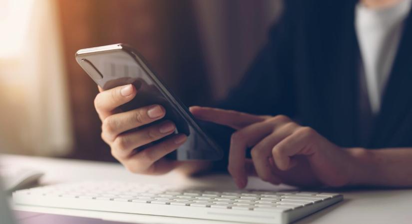 Az okostelefon-használat nyomot hagy a személyiségünkön, a digitális nyomaink pedig egyfajta online DNS-t hoznak létre