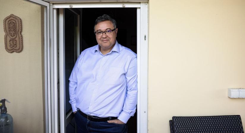 „Homo politicus helyett legyünk inkább Homo sapiens-ek” – interjú Szentesi Zöldi Lászlóval