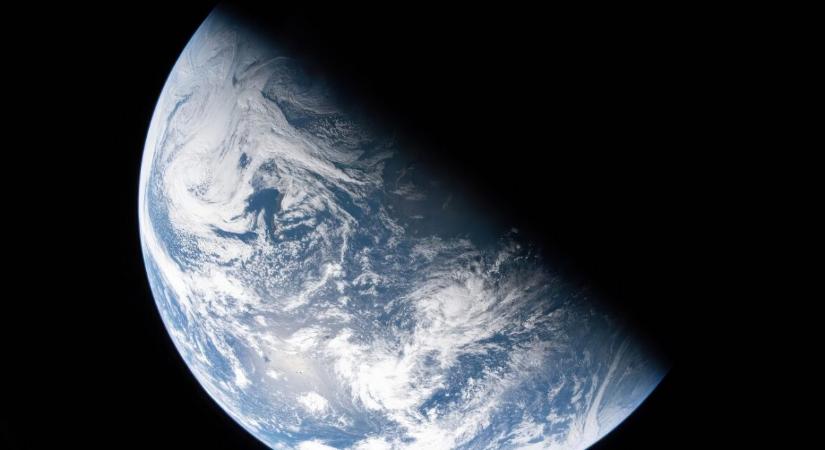 Egy NASA-pilóta szerint egyetlen dolog mégis hiteles a Halálos iramban űrjelenetében