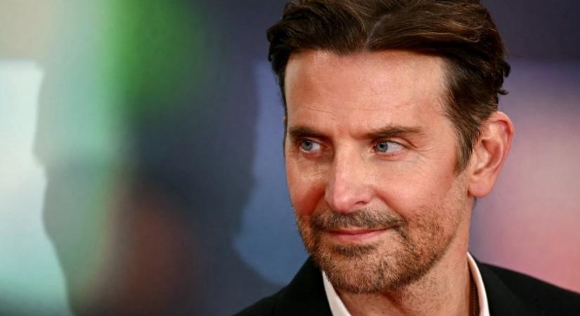 Bradley Cooper rusztikus fa kerti bútorai most tarolnak – ezért unják meg egyre többen a steril teraszokat