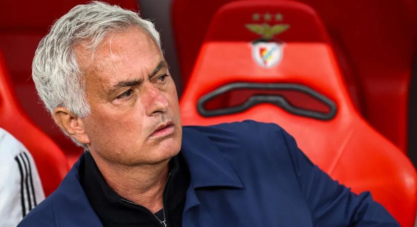 Videó: Mourinhót elcsípték a reptéren, a jövőjéről faggatták volna