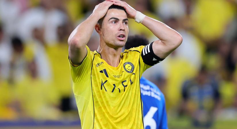 Ronaldo sem hitte el: Másodpercekre voltak a bajnoki címtől, aztán egy bedobást beejtett a kapusa - videó