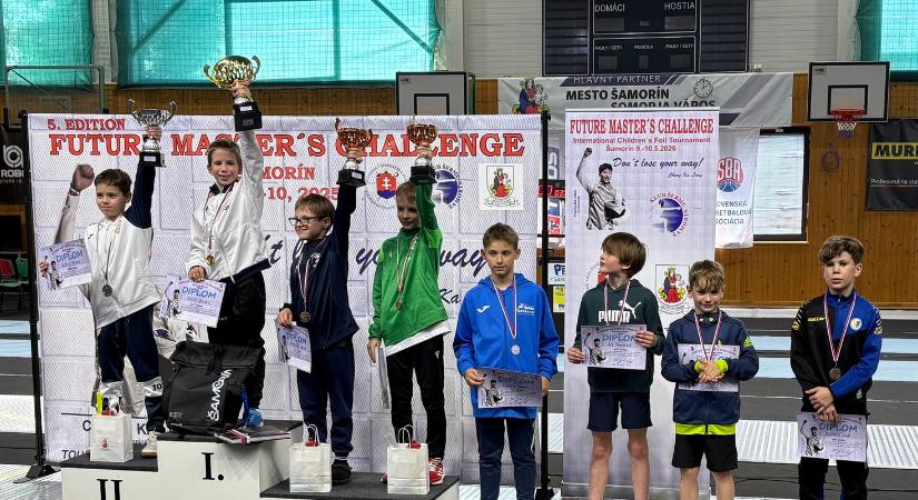 Szép sikereket értek el a Csomorkány SE tőrvívói