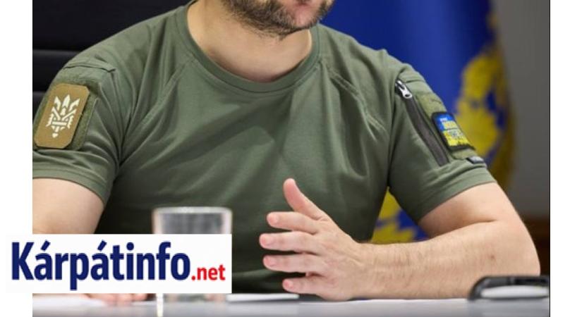 Orosz drónok lepték el Ukrajna légterét – megszólalt Zelenszkij