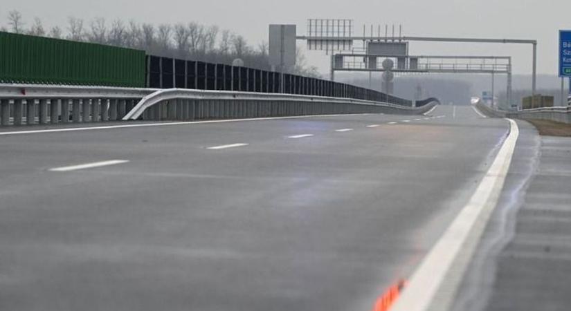 Ez lehet az M200-as sorsa, Vitézy Dávid megszólalt