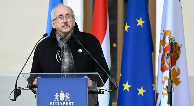 „Valami nagyon félrecsúszott”– kilép a DK-ból Niedermüller Péter
