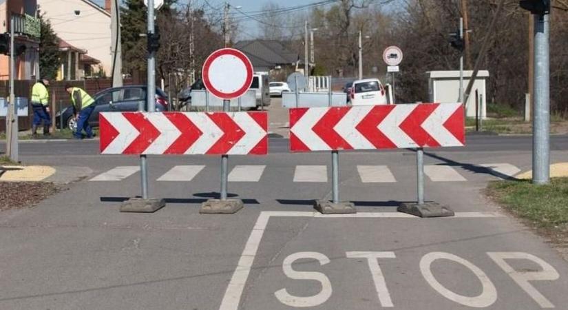 Pénteken tényleg csak gyalog indulj el a városba, mert a buszok is késni fognak a Tour de Hongrie miatt