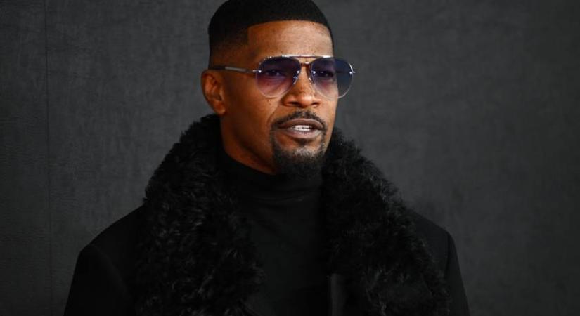 Az 58 éves Jamie Foxx és 27 évvel fiatalabb barátnője első közös gyermeküket várják: a színész háromszoros apa lesz