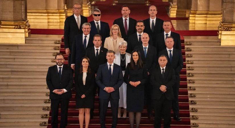 Magyar Péter elárulta, miről döntenek az első kormányülésen Ópusztaszeren