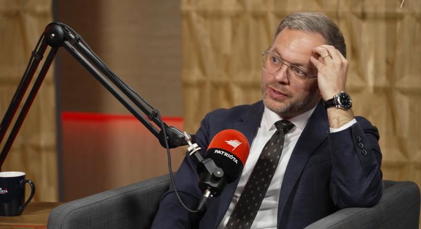 Orbán Balázs rettenetesen sajnálja, hogy a 40 év alattiakat teljesen elveszítették, és emiatt ilyen helyzetbe hozták a jobboldalt