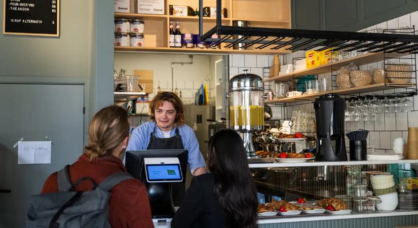 Mesterséges intelligencia irányít egy svéd kávézót