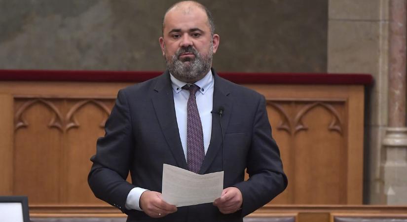 Házi őrizetbe kerül a korrupcióval gyanúsított fideszes Bóna Zoltán