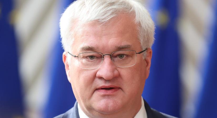 Egy új béketervvel adna helyet a tárgyalóasztalnál Európának az ukrán külügyminiszter