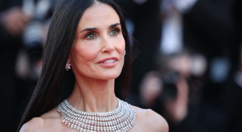 Demi Moore az idei Cannes-i filmfesztivál sztárja: ez a ruhája lenyűgözte az embereket