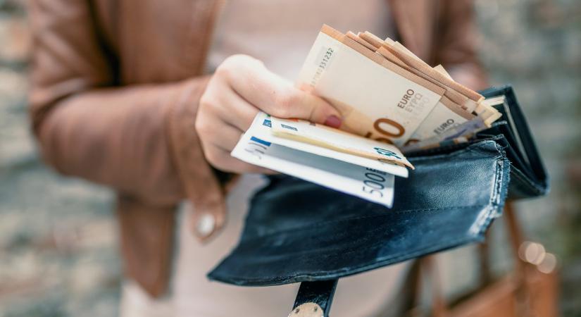 Megszólalt az elemző: ilyen árfolyamon vezethetik be Magyarországon az eurót