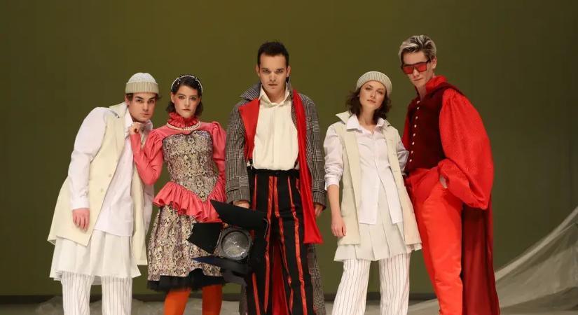 Még egyszer, utoljára: két különleges előadást láthatnak májusban a Szigligeti Színházban