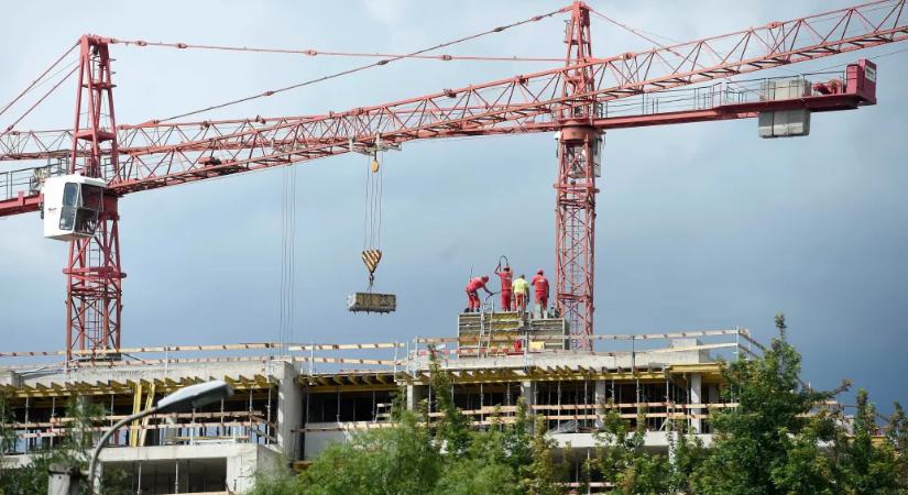 Bérlakásépítésre költené az uniós pénzek egy részét az új kormány