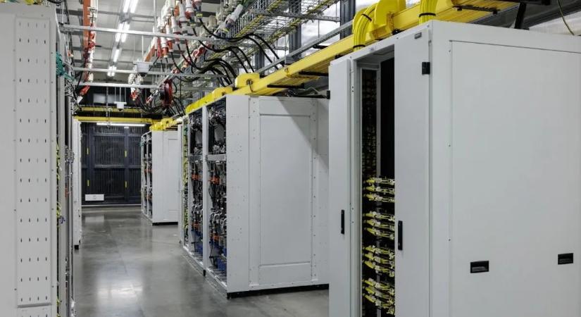 Egy adatközpont annyi energiát emészt fel, mint egy kisebb atombomba