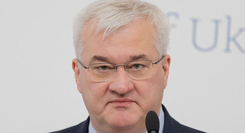 Ukrán külügyminiszter: naponta 450 millió dollárjába kerül Ukrajnának a háború, amit „Európa és mások védelméért fizet”