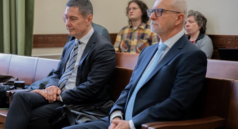 Zuglói parkolási botrány: belenyúlhatott a tesztkérdéseibe a Nagymester?