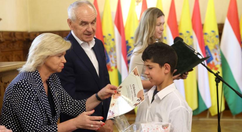 Tehetséges diákokat díjaztak Kaposváron