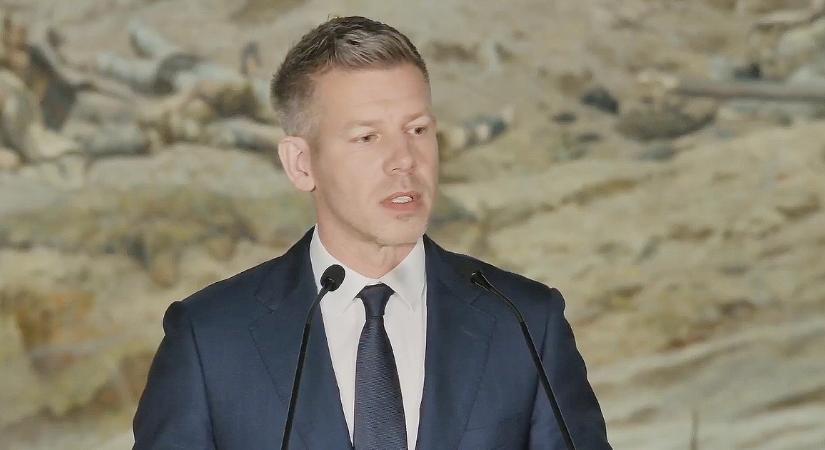 Máris meglépik! Kemény döntéseket jelentett be Magyar Péter a Tisza-kormány első ülésén
