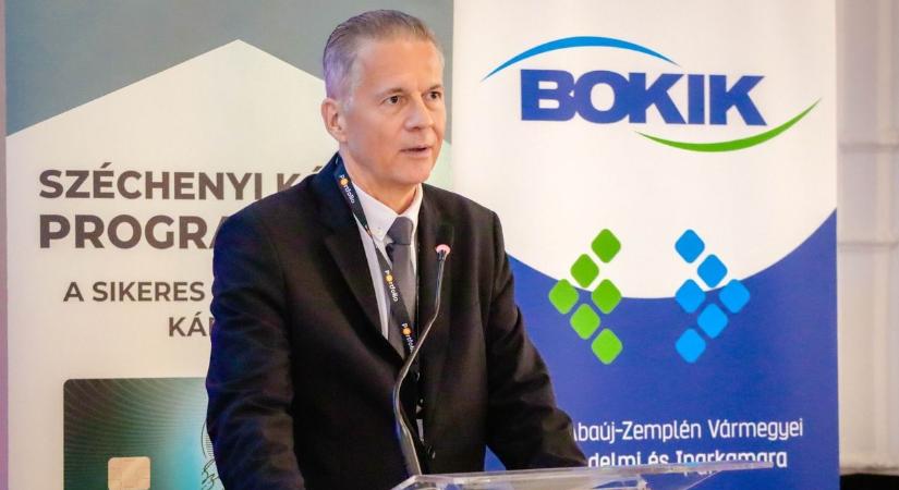 Miskolcon tartották a Széchenyi Kártya Roadshow állomását - képekkel