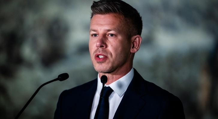 Az államfő lehetséges leváltásának folyamatáról beszélt Magyar Péter, majd választ adott Tóth Péter visszatérésére