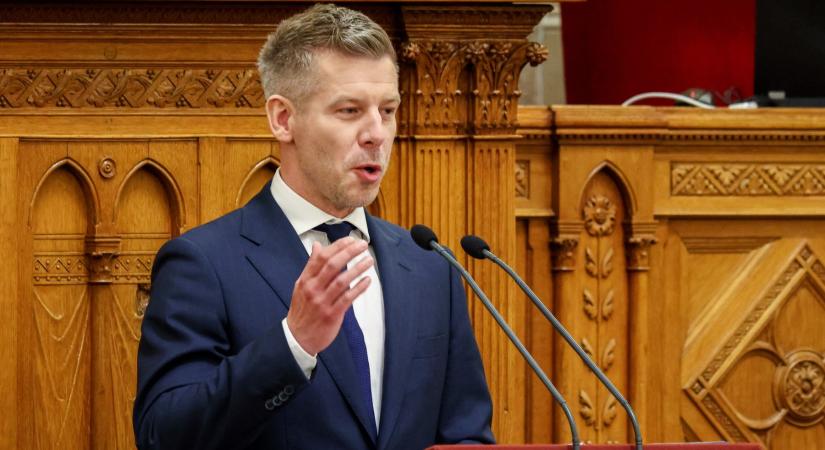 Magyar Péter: EU-pénzek, Sulyok Tamás távozása, benzinár, miniszteri végkielégítések – elsorolta az új kormány első döntéseit