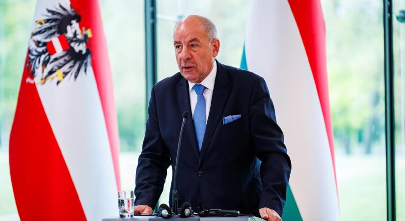 Sulyok Tamás is elítélte a Kárpátalja elleni orosz támadást