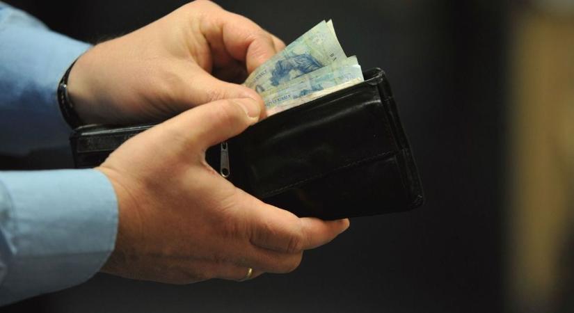 Tessék? Már 80 ezerért mennek a régi 200-asok? Ha ott van rajtuk egy bizonyos jel, még ennél is többet érnek!