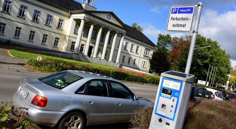 Közel 2 millió eurót lopott parkolóórákból egy német férfi és élettársa