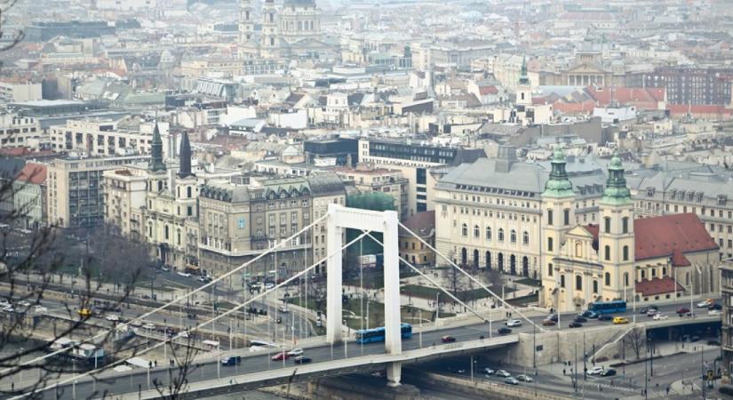Figyelmeztetés: mindenkit arra kérnek, kerüljék el ezt a helyet Budapesten