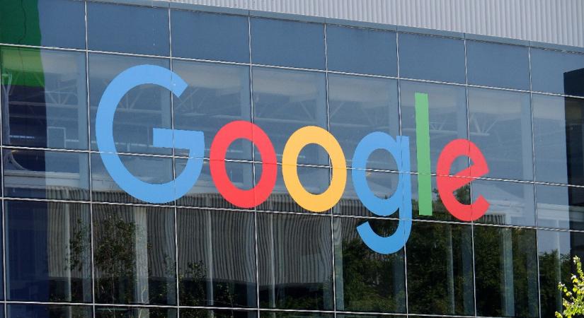 Androidos laptoppal rukkolt elő a Google