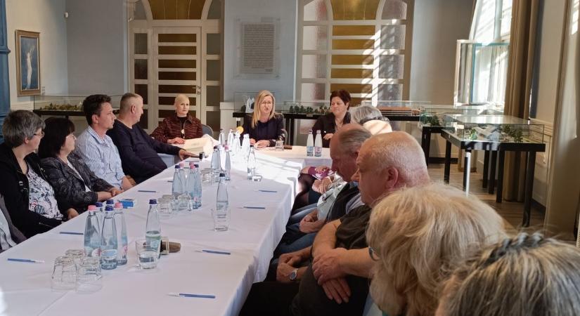 Milliókat osztott szét Makó a civilek között, sok szervezet fellélegezhet