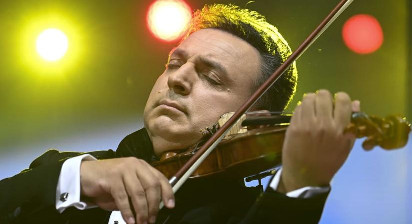 Évek óta az adófizetők állják Mága Zoltán koncertjeit