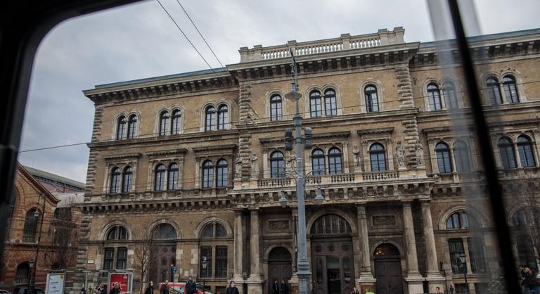 Rendszerváltásra készülnek a Corvinuson, lecserélnék a szenátust