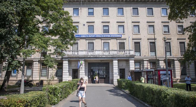Csütörtöktől látogatási tilalmat rendeltek el a borsodi kórházakban