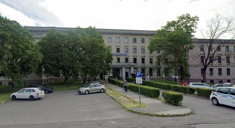 Látogatási tilalmat kellett elrendelni borsodi kórházakban