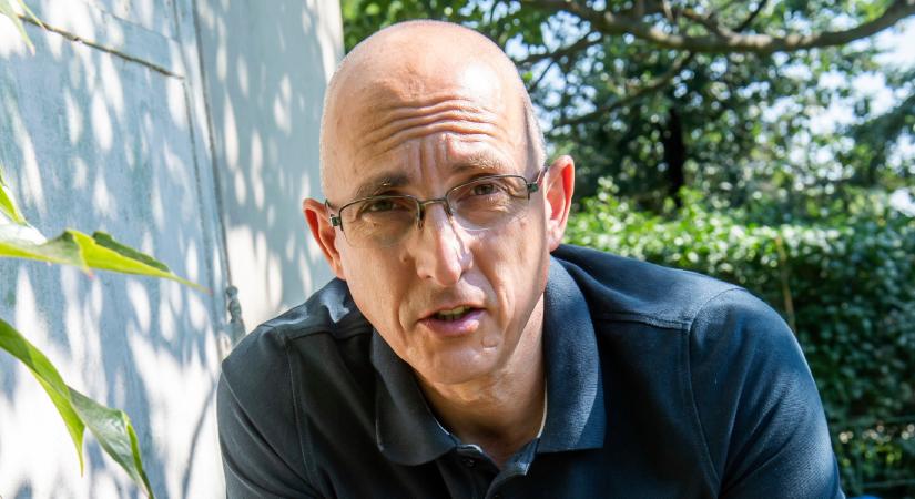„Olyan szemléletet kell megfordítani, amely több mint száz éven át a víz elvezetésére épült”